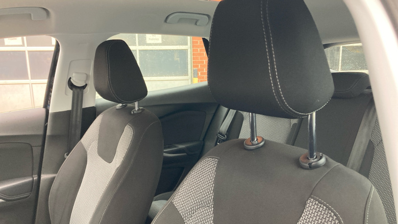 Vauxhall Grandland X 1.2 Turbo SE 5dr Petrol Hatchback